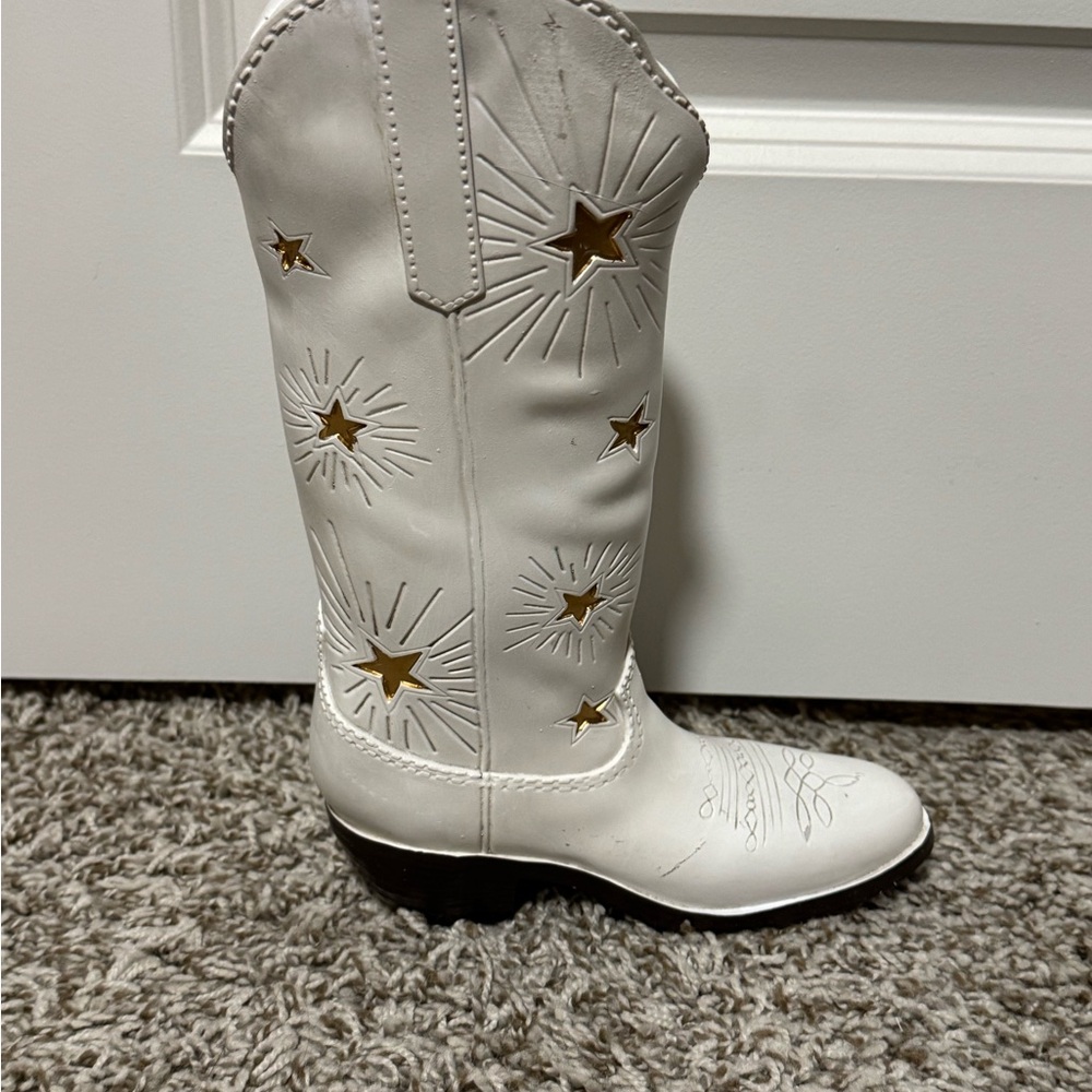 LAST ONE!White Cowboy Boots with Gold Star Decoration / vase